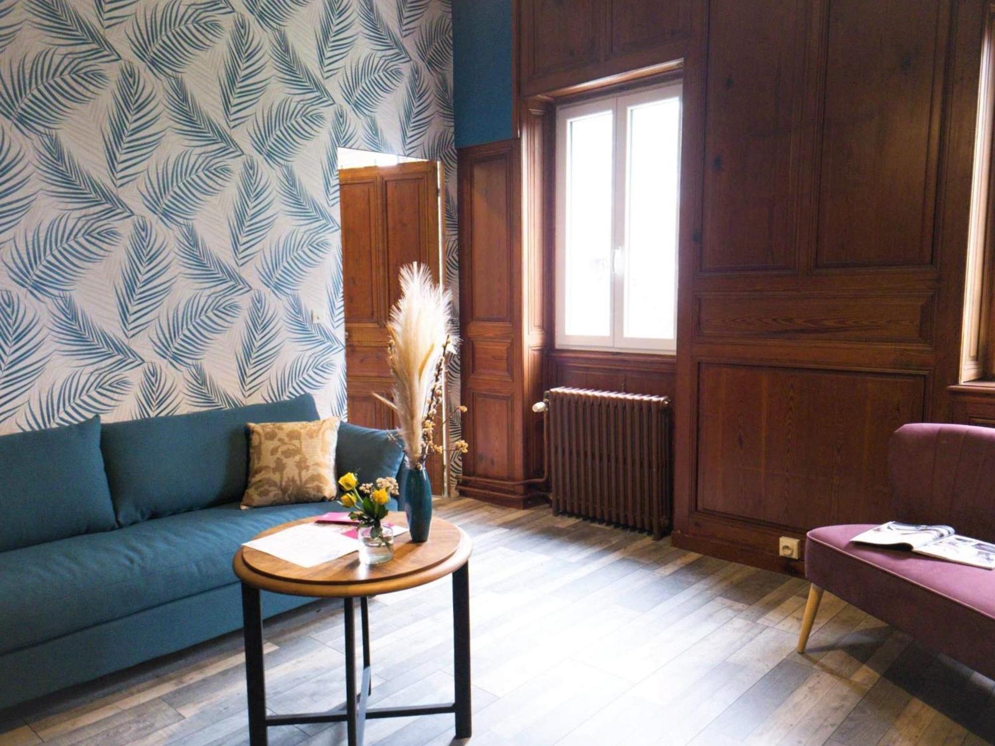 Sejour De Charme Au Chateau Avec Petit-Dejeuner Et Parking - Fr-1-591-705 Cluis Exteriör bild